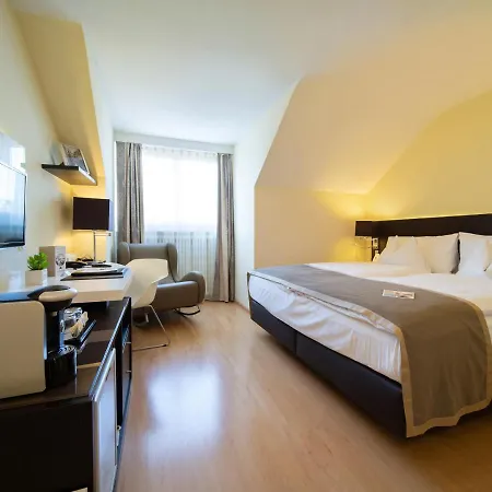 Hotel Spalentor - Ihr Sympathisches Stadthotel 4*