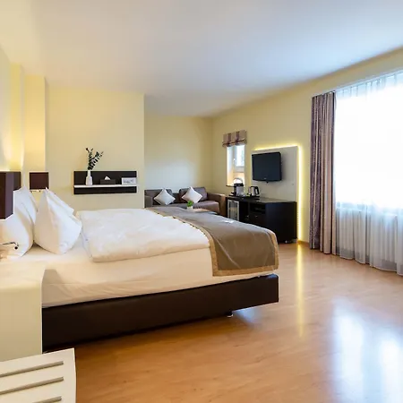 Hotel Spalentor - Ihr Sympathisches Stadthotel 4*